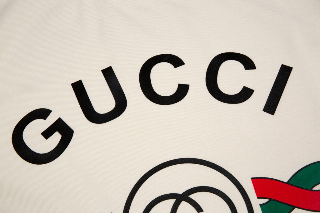 Gv*c* T-shirt